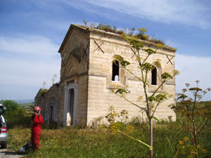 La chiesetta di Santa Lucia sopra le Cave